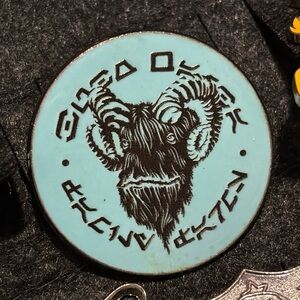 Disney Star Wars galaxy’s edge bubo wamba park exclusive limited enamel pin